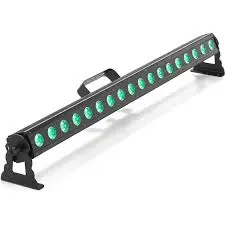 Stairville Show Bar TriLED