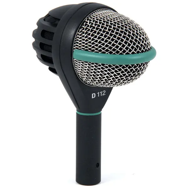 Micro AKG D112